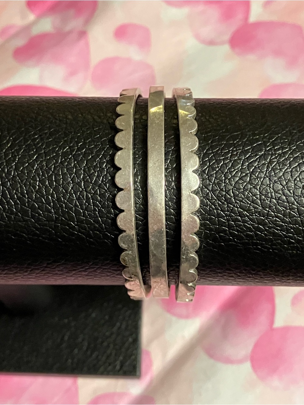 🌸Lucky Brand Silver Scalloped and Smooth Cuff
